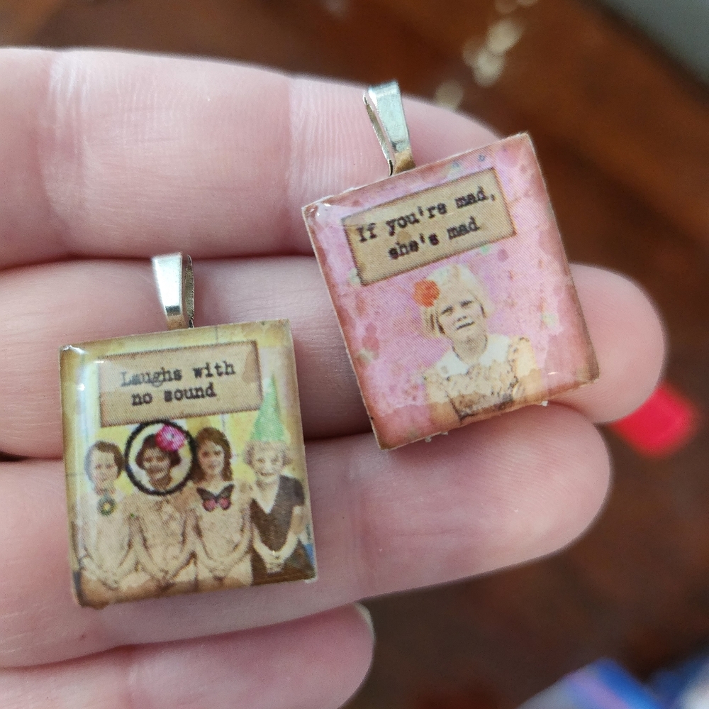 Scrabble Tile Best Friend Sisters friendship Vintage style Whimsical Handmade - Picture 5 of 10